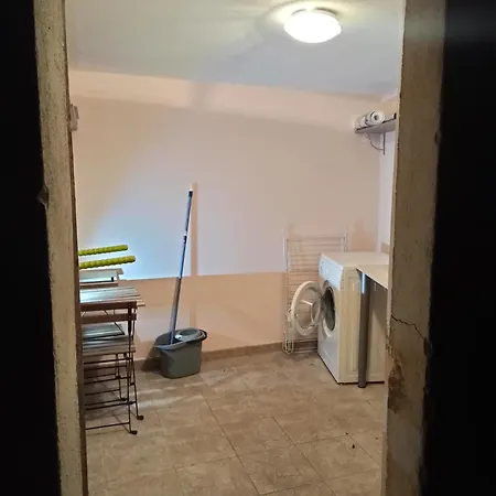 Le Bourguignon - Proche Centre Et Tram Daire *