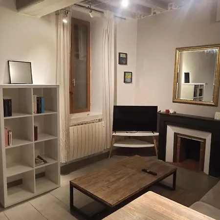 Le Bourguignon - Proche Centre Et Tram Appartement Dijon