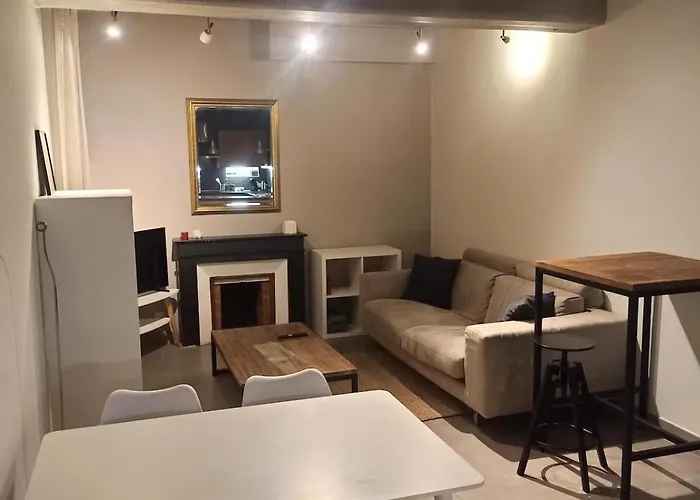 Daire Le Bourguignon - Proche Centre Et Tram